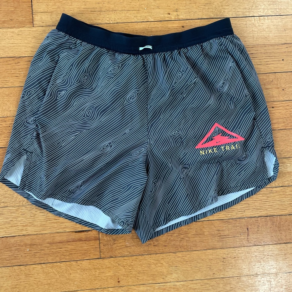 Nike Trail Flex Stride Topo Shorts (M)